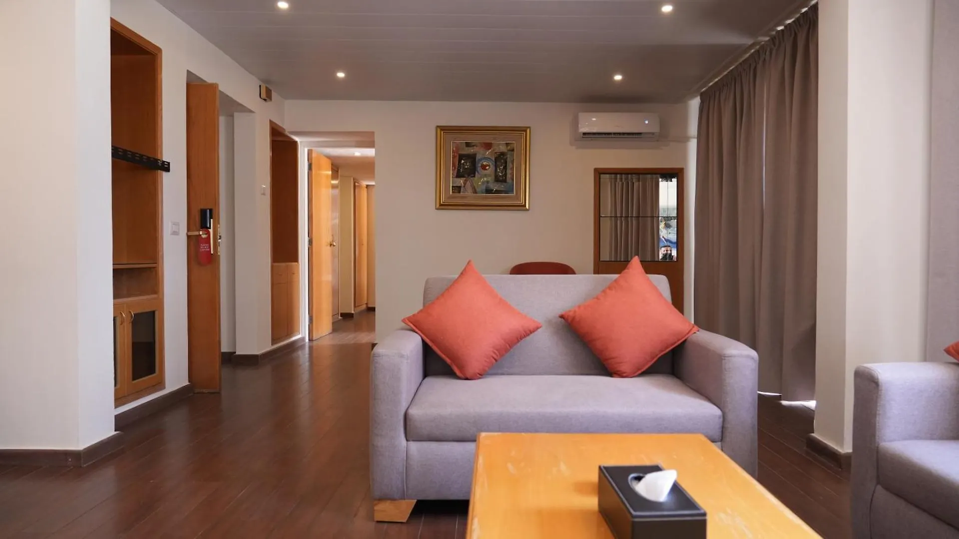 Manara Riva Suites Βηρυτός Ξενοδοχείο