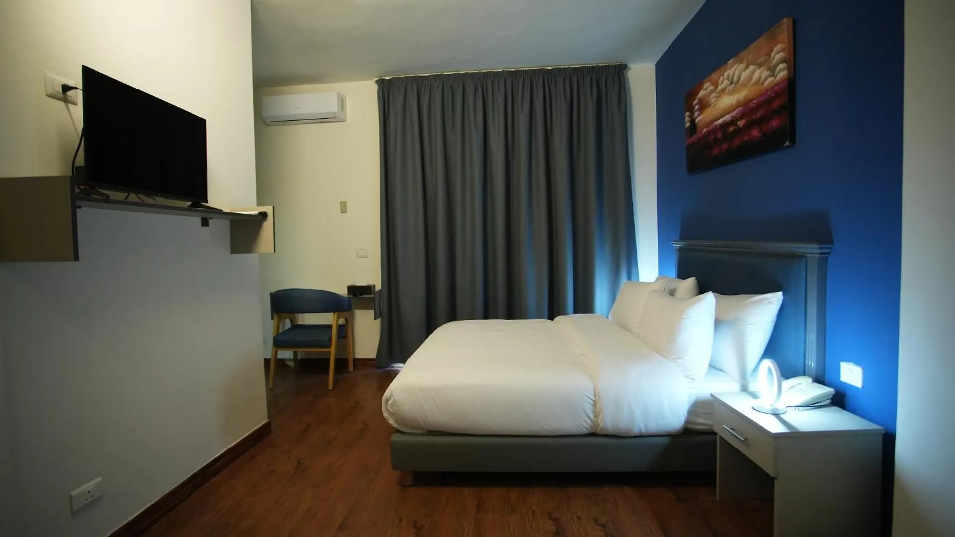 Hotel Manara Riva Suites Beirut
