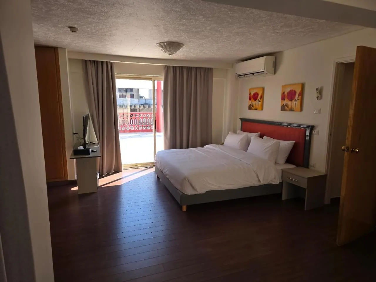 Hotel Manara Riva Suites Beirut