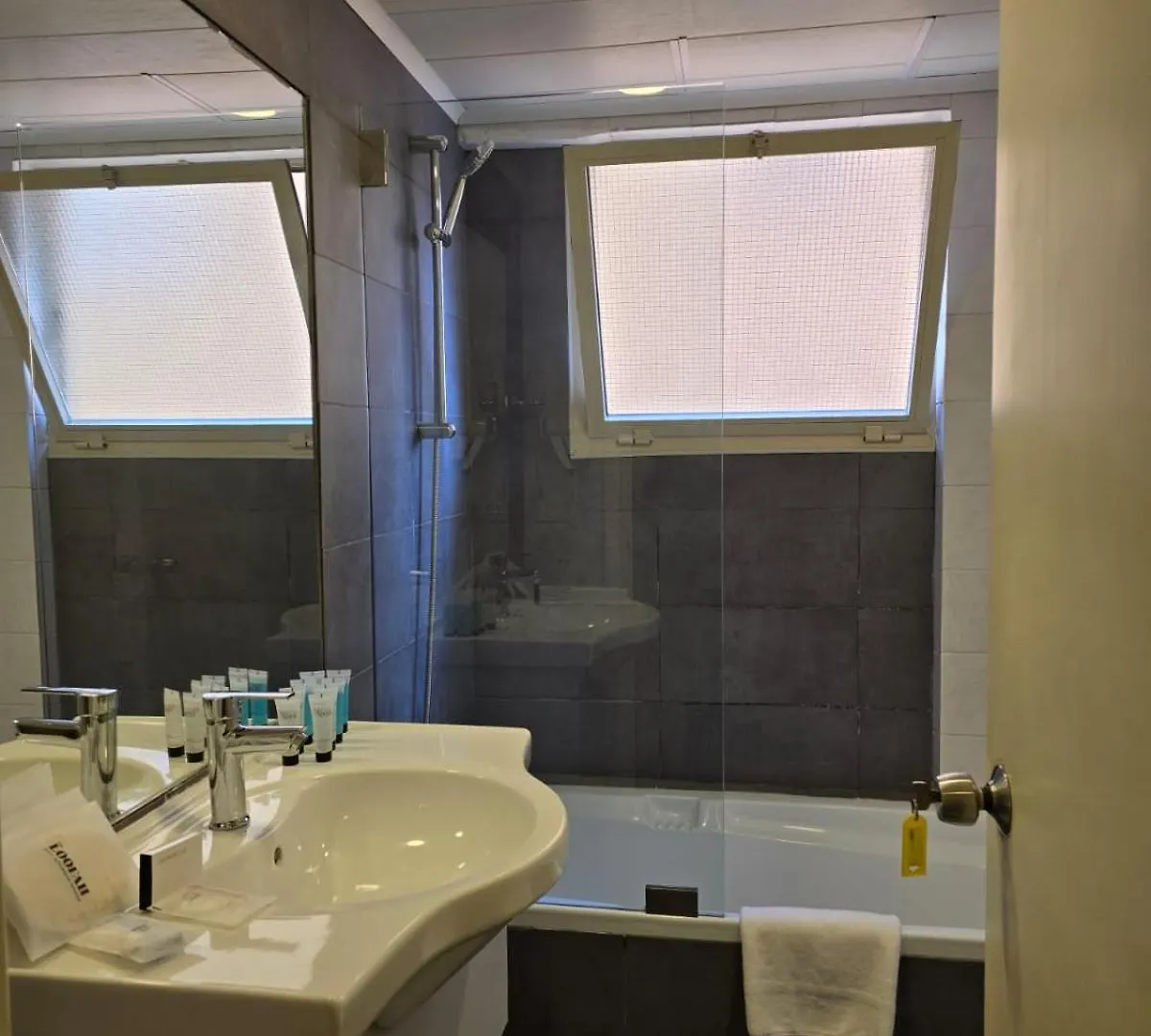 Manara Riva Suites Beirut Hotel
