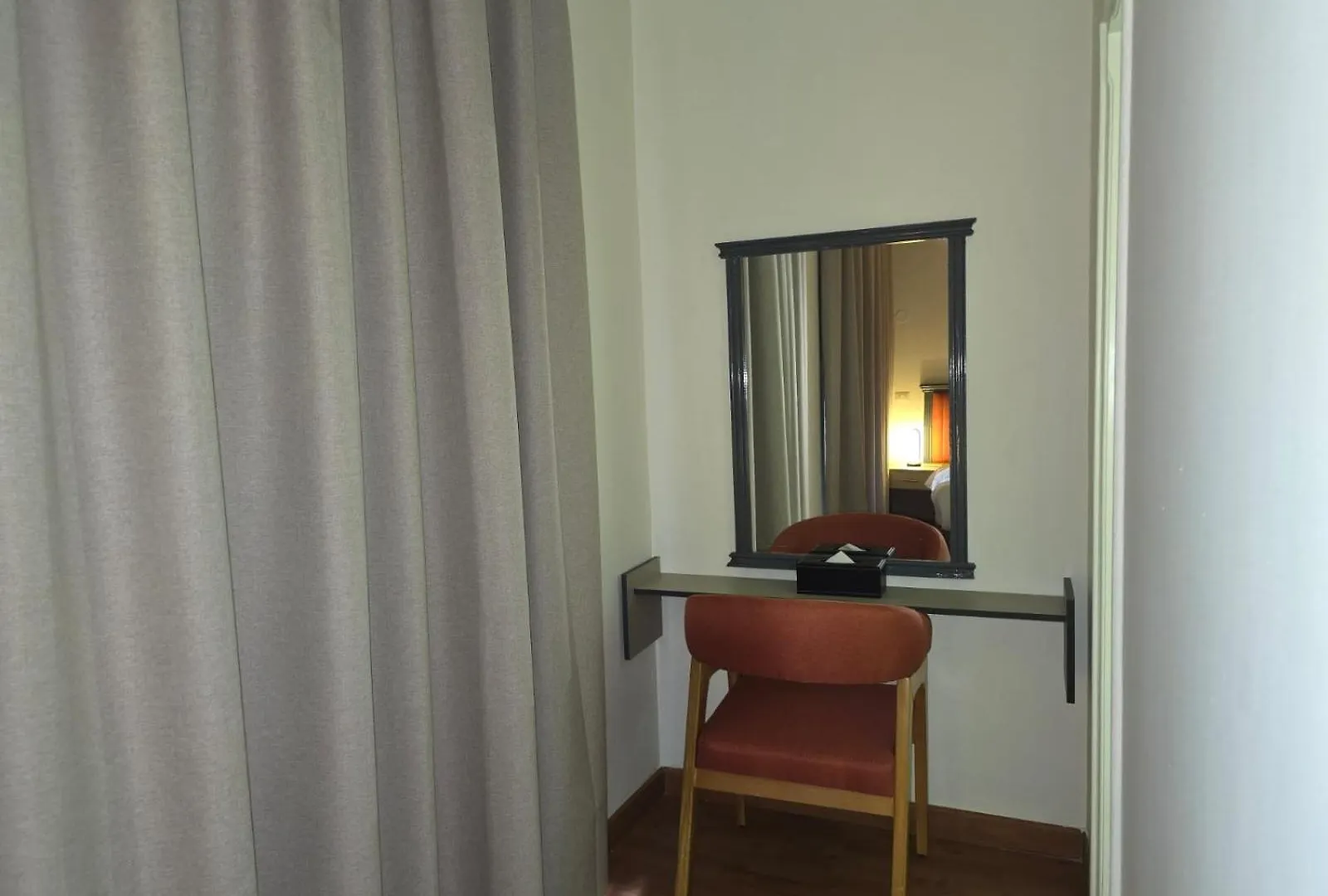 Manara Riva Suites Beirut 4*,  Lebanon