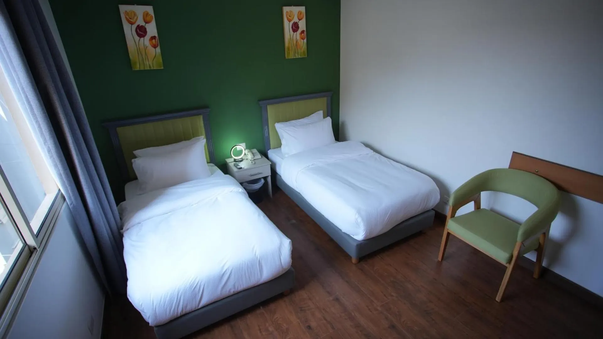 Manara Riva Suites Beirut 4*,